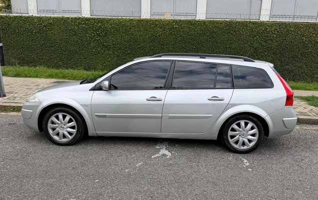 imagem-https://www.socarrao.com.br/sc-vehicle-images-prod/894060/1772476737218-NS5qcGVn.jpeg