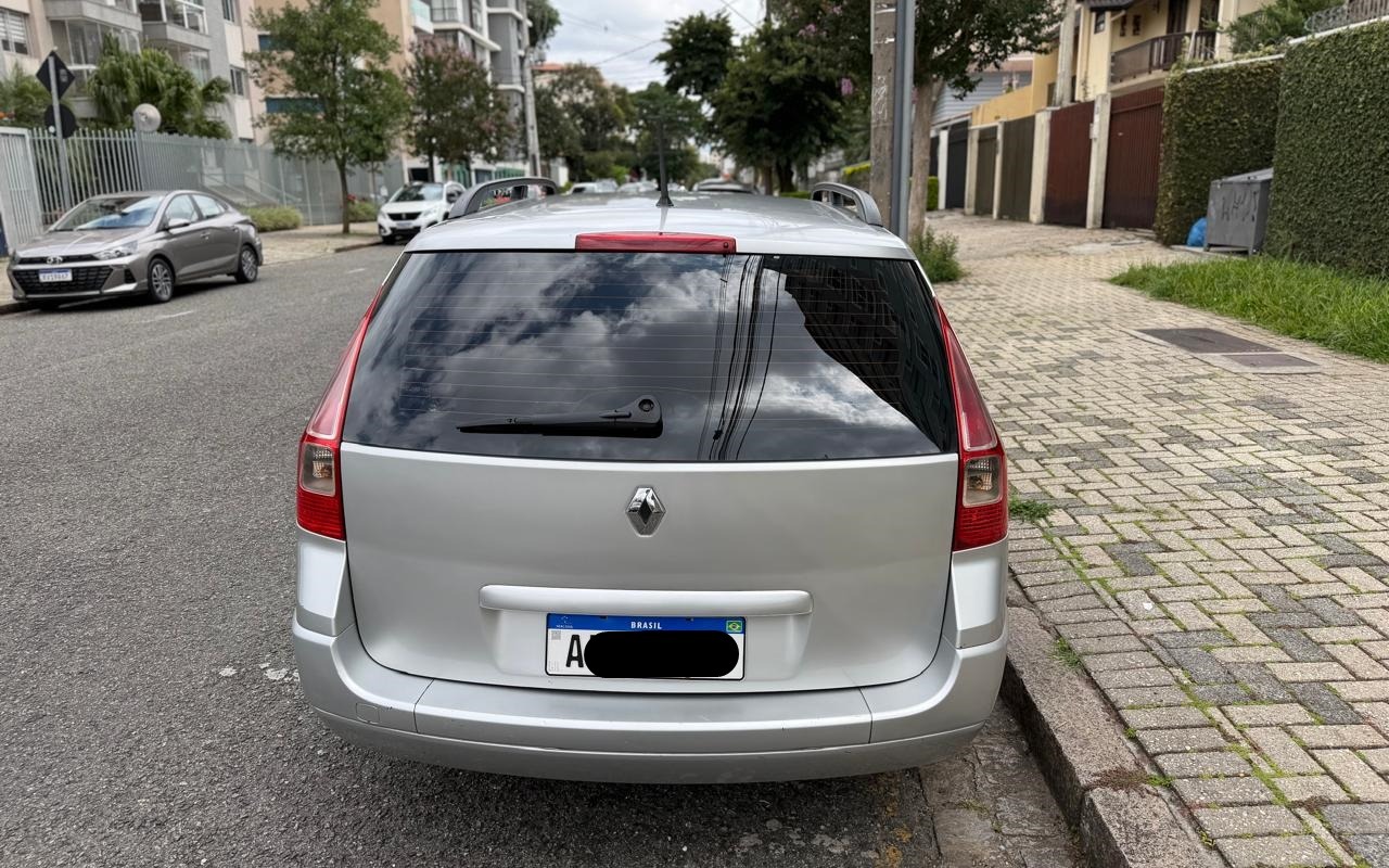 imagem-https://www.socarrao.com.br/sc-vehicle-images-prod/894060/1772476737772-OC5qcGVn.jpeg