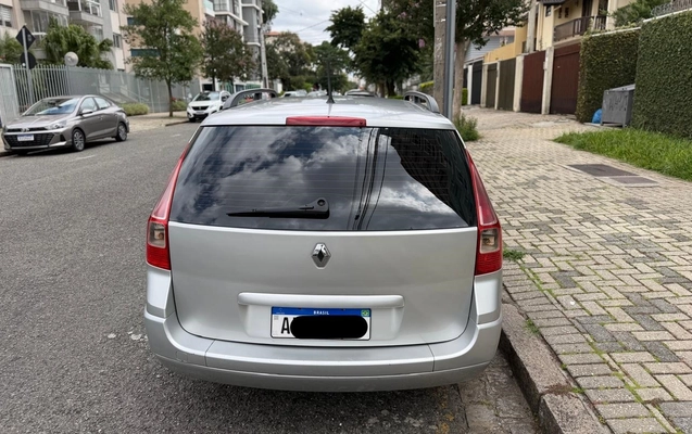 imagem-https://www.socarrao.com.br/sc-vehicle-images-prod/894060/1772476737772-OC5qcGVn.jpeg