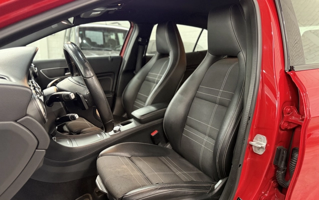 imagem-https://www.socarrao.com.br/sc-vehicle-images-prod/894750/1772486043807-vehicle_image_1770100541_17d3deed0bccffdb6ca75b294c56a4bc.jpeg