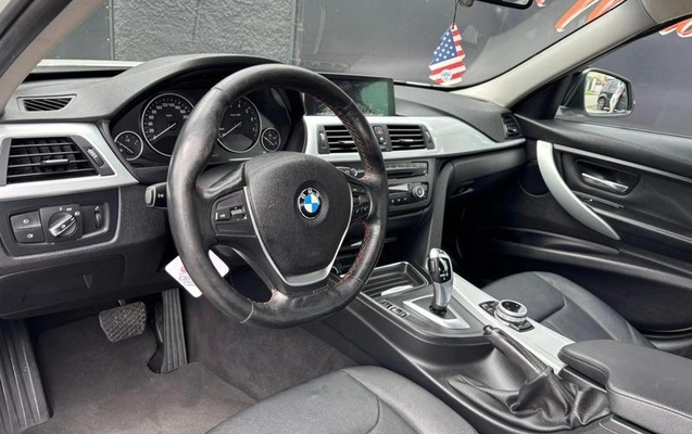 imagem-https://www.socarrao.com.br/sc-vehicle-images-prod/894935/1786135135216-7855145_7_B_c7cf0614ad.jpeg