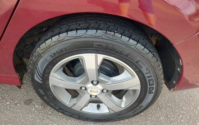 imagem-https://www.socarrao.com.br/sc-vehicle-images-prod/894994/1772503333110-SU1HXzIwMjYwMzAyXzA4NTkwNjc2OV9IRFIuanBn.jpg