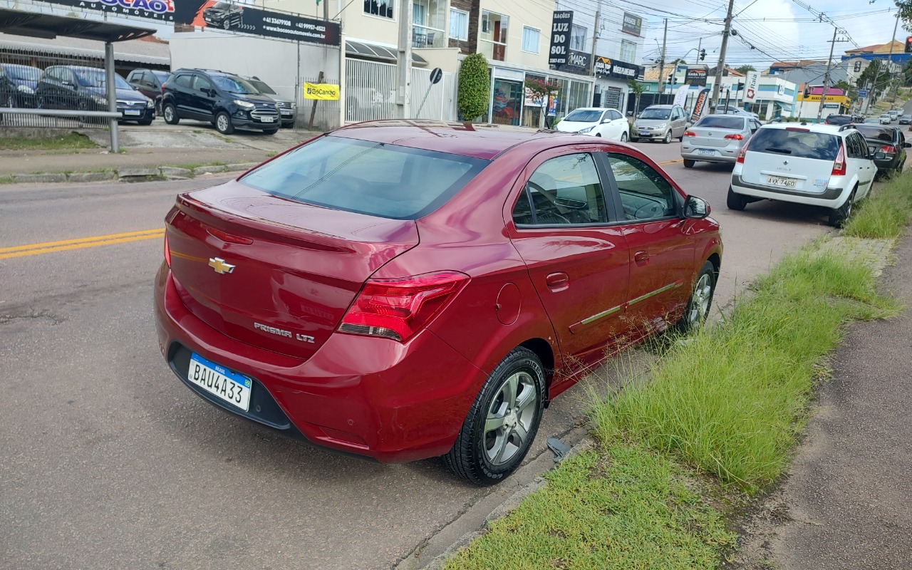 imagem-https://www.socarrao.com.br/sc-vehicle-images-prod/894994/1772503333331-SU1HXzIwMjYwMzAyXzA4NTcxNTAzOV9IRFIuanBn.jpg