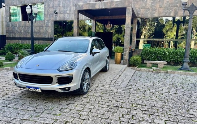 imagem-https://www.socarrao.com.br/sc-vehicle-images-prod/895618/1780932556699-7853914_1_B_7f20c974e7.jpeg