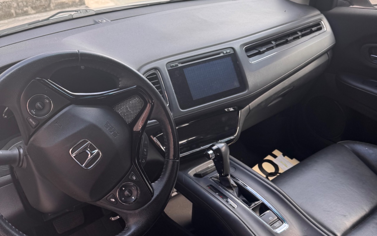 imagem-https://www.socarrao.com.br/sc-vehicle-images-prod/895680/1772543156535-SU1HXzg4NzMuanBlZw.jpeg