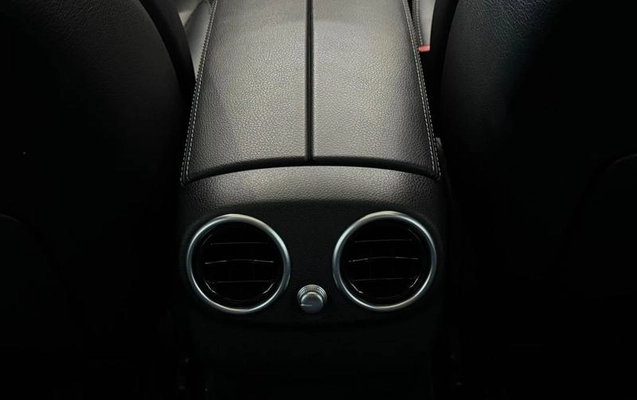 imagem-https://www.socarrao.com.br/sc-vehicle-images-prod/895687/1788441782988-7849100_12_B_7e5c0f4e37.jpeg