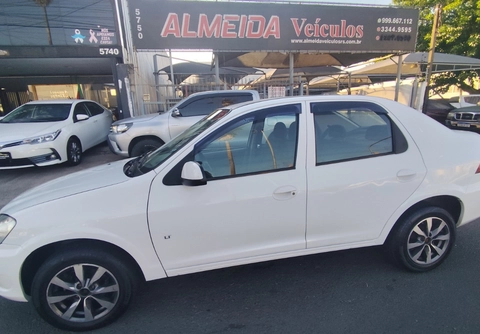 Chevrolet Prisma 2012 Branco — foto 1 de 3