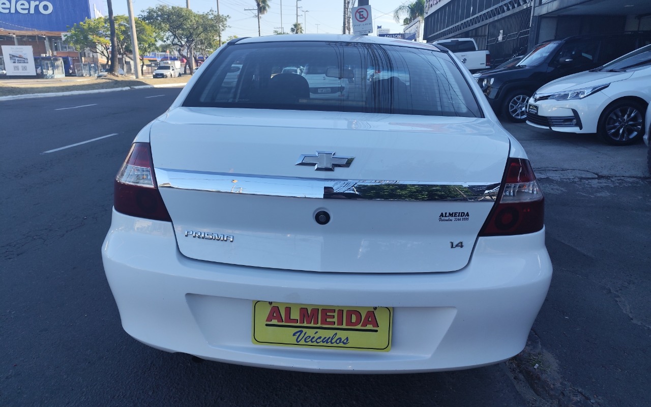imagem-https://www.socarrao.com.br/sc-vehicle-images-prod/895739/1772627126178-MTc3MjU3MDU1NTUzNi5qcGc.jpg