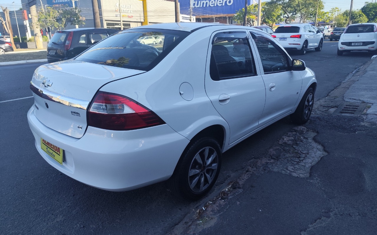 imagem-https://www.socarrao.com.br/sc-vehicle-images-prod/895739/1772627126388-MTc3MjU3MDU1NTU0Ni5qcGc.jpg