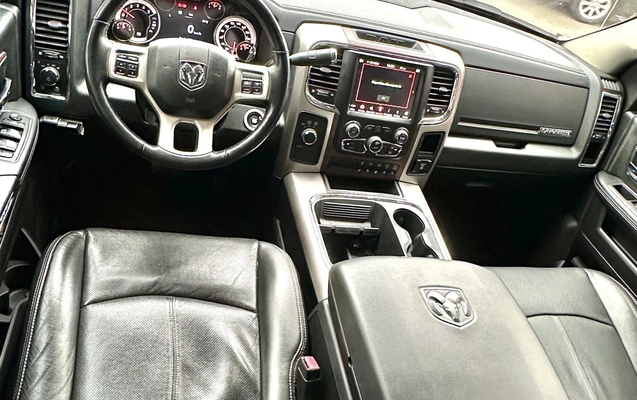 imagem-https://www.socarrao.com.br/sc-vehicle-images-prod/895767/1772545845402-15_023409.jpg