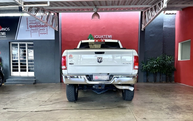 imagem-https://www.socarrao.com.br/sc-vehicle-images-prod/895767/1772545845406-21_023409.jpg