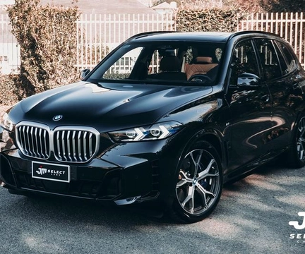 BMW X5 3.0 4x4 2024 Preto — foto 1 de 3