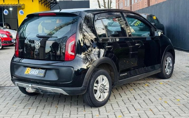 imagem-https://www.socarrao.com.br/sc-vehicle-images-prod/896182/1772551561475-7300220_7_B_7418555e1b.jpg