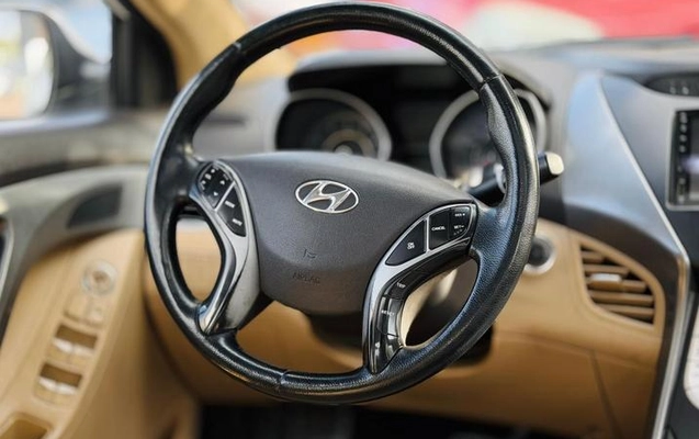 imagem-https://www.socarrao.com.br/sc-vehicle-images-prod/896200/1772551573805-7791974_0_B_812f71877c.jpeg