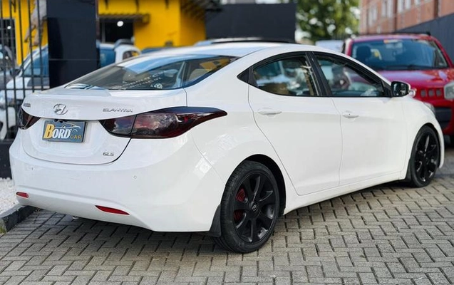 imagem-https://www.socarrao.com.br/sc-vehicle-images-prod/896200/1772551573806-7791974_4_B_67620e3b31.jpeg