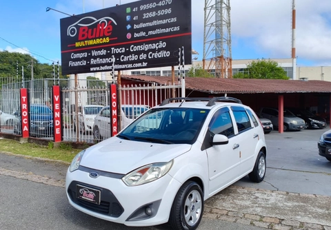 Ford Fiesta 1.6 16V Flex Mec. 5p 2014 Branco — foto 1 de 3