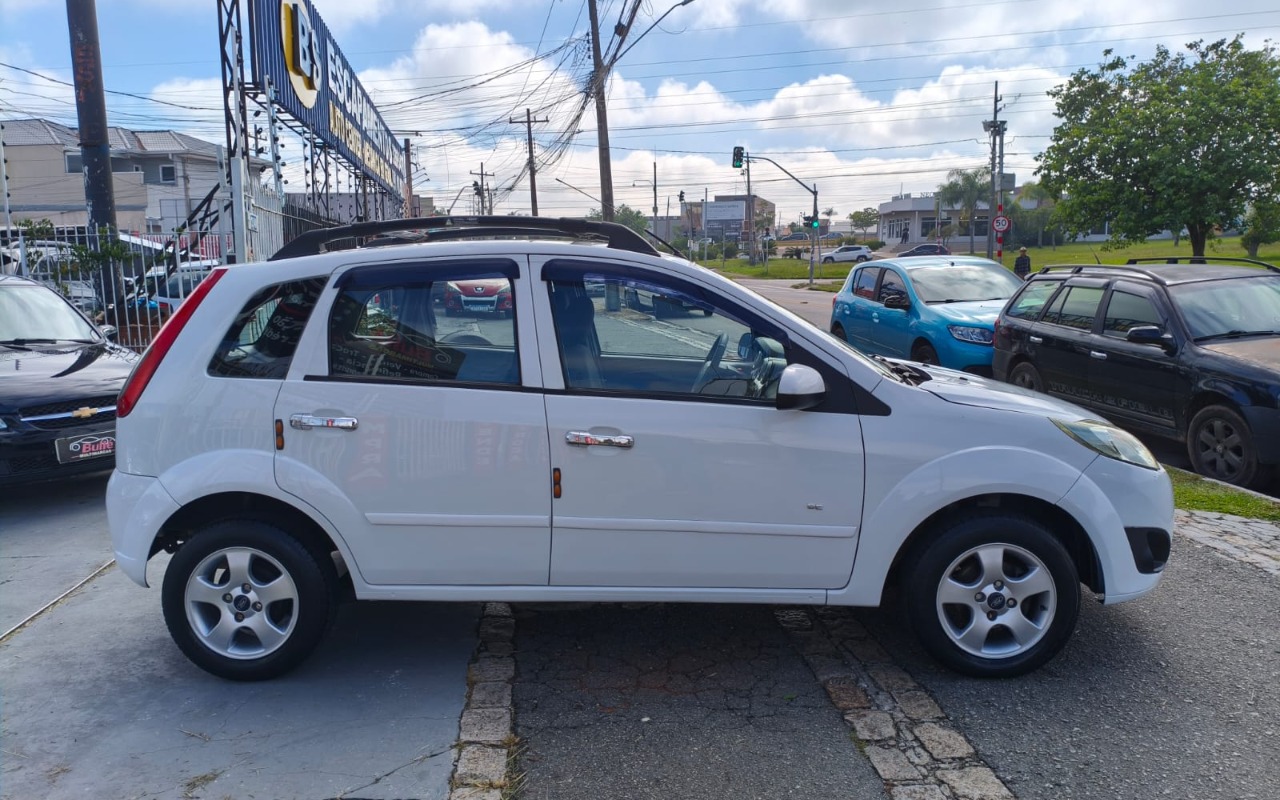imagem-https://www.socarrao.com.br/sc-vehicle-images-prod/896210/1773495182802-V2hhdHNBcHAgSW1hZ2UgMjAyNi0wMy0xMyBhdCAxNi4yNy4zMi5qcGVn.jpeg