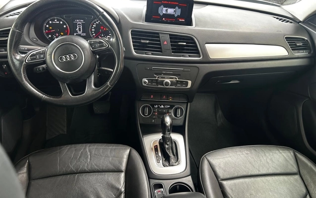 imagem-https://www.socarrao.com.br/sc-vehicle-images-prod/896238/1783005853385-PCKC7LtjWG0Ic3mIAL5AGX3cyyMw2O7Q.jpg