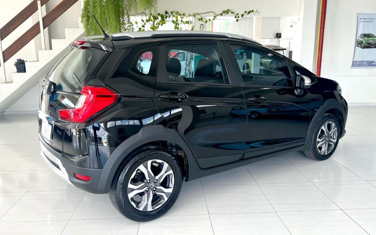 imagem-https://www.socarrao.com.br/sc-vehicle-images-prod/896601/1772739321587-MS5qcGVn.jpeg
