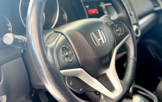 imagem-https://www.socarrao.com.br/sc-vehicle-images-prod/896601/1772739321955-MTAuanBlZw.jpeg