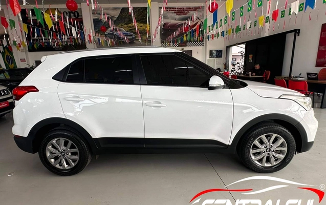 imagem-https://www.socarrao.com.br/sc-vehicle-images-prod/896692/1781967650480-f69586b4dfe04d8a90f607a53b17f622_1781806759669.jpg