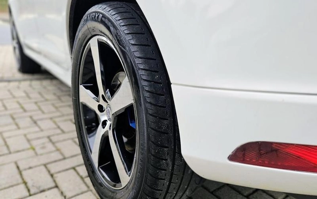 imagem-https://www.socarrao.com.br/sc-vehicle-images-prod/896802/1788195060181-7580306_12_B_ef73bce4f8.jpeg