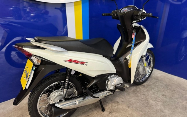 imagem-https://www.socarrao.com.br/sc-vehicle-images-prod/897085/1787057081317-gb-454f5c8.jpeg