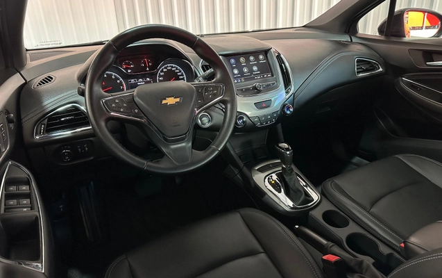 imagem-https://www.socarrao.com.br/sc-vehicle-images-prod/897099/1788267595739-6076789133d14398beb1ee6b131aed9a_1772565886719.jpeg