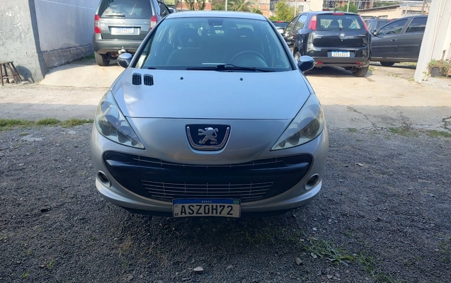 imagem-https://www.socarrao.com.br/sc-vehicle-images-prod/897138/1772566825936-SU1HXzIwMjYwMzAzXzE2MTM1NDcwM19IRFIuanBn.jpg