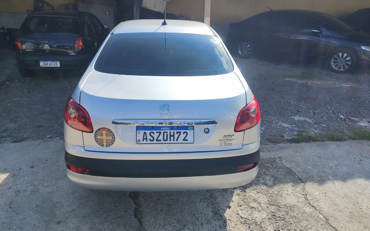 imagem-https://www.socarrao.com.br/sc-vehicle-images-prod/897138/1772566826497-SU1HXzIwMjYwMzAzXzE2MTQ0MTYyOC5qcGc.jpg