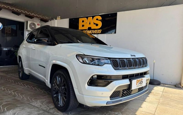 imagem-https://www.socarrao.com.br/sc-vehicle-images-prod/897330/1787935239226-7609418_0_B_cc88601031.jpeg