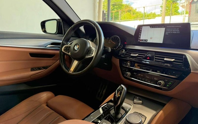 imagem-https://www.socarrao.com.br/sc-vehicle-images-prod/897333/1788887673025-7711345_0_B_13dbbd8203.jpeg