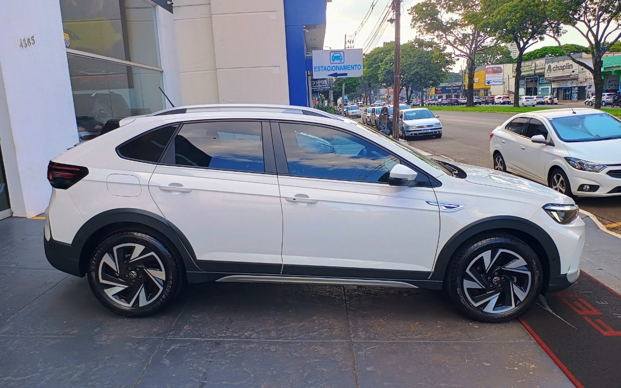 imagem-https://www.socarrao.com.br/sc-vehicle-images-prod/897419/1772569792340-VlcgTklWVVMgMS4wIDIwMCBUU0kgVE9UQUwgRkxFWCBISUdITElORSBBVVRPTcOBVElDTyAyMDI1IEJSQU5DTyA5LmpwZw.jpg