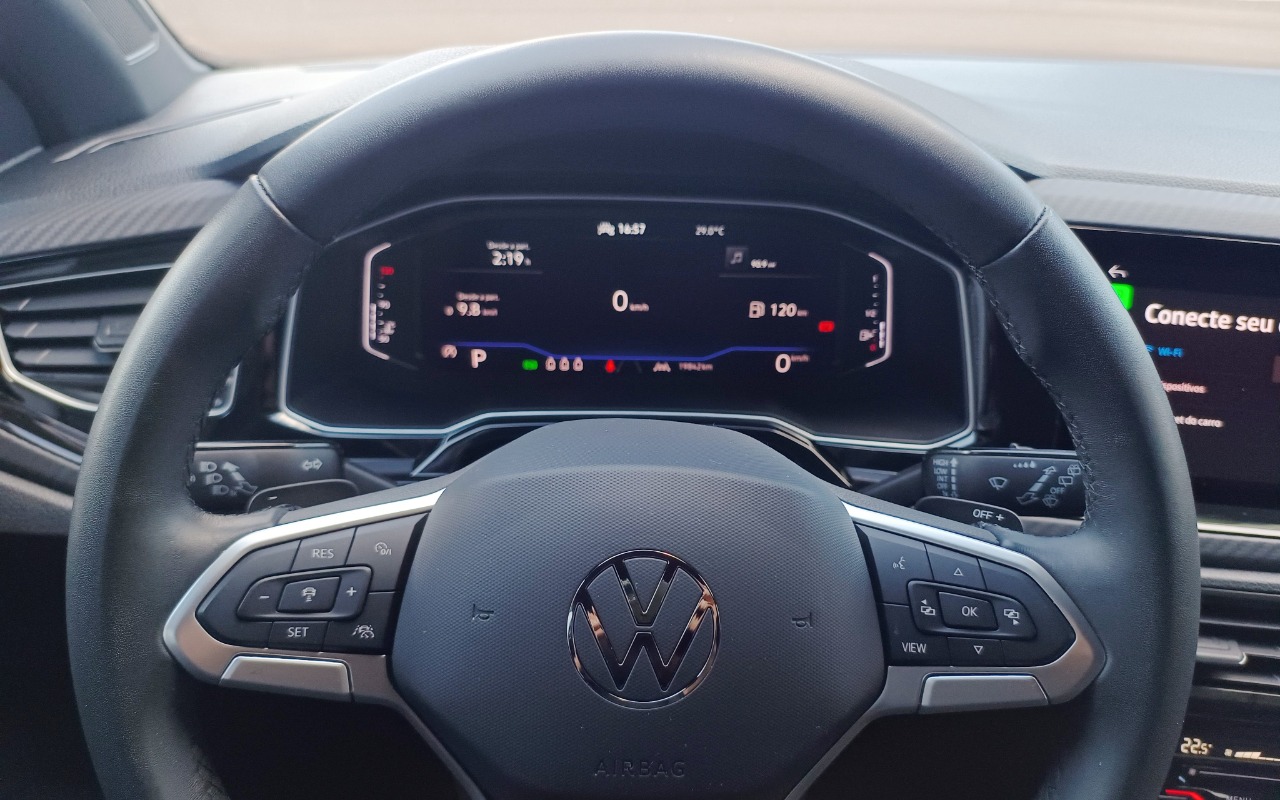 imagem-https://www.socarrao.com.br/sc-vehicle-images-prod/897419/1772569792643-VlcgTklWVVMgMS4wIDIwMCBUU0kgVE9UQUwgRkxFWCBISUdITElORSBBVVRPTcOBVElDTyAyMDI1IEJSQU5DTyAxMi5qcGc.jpg