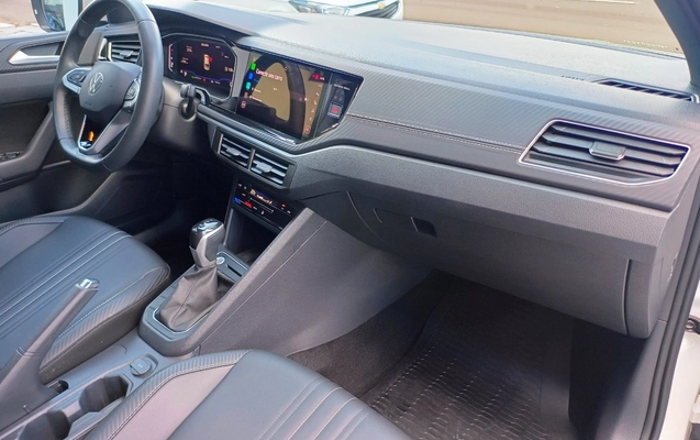 imagem-https://www.socarrao.com.br/sc-vehicle-images-prod/897419/1772569792965-VlcgTklWVVMgMS4wIDIwMCBUU0kgVE9UQUwgRkxFWCBISUdITElORSBBVVRPTcOBVElDTyAyMDI1IEJSQU5DTyAxNS5qcGc.jpg