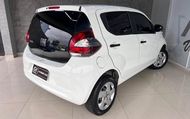 imagem-https://www.socarrao.com.br/sc-vehicle-images-prod/897431/1788267212330-7808859_10_B_104c0f7033.jpeg