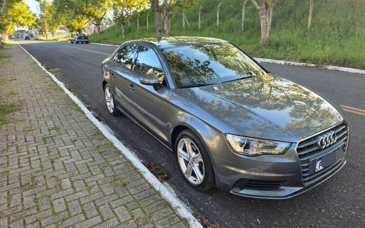 imagem-https://www.socarrao.com.br/sc-vehicle-images-prod/897556/1772575152135-SU1HXzIwMjYwMzAzXzE4NTc0M18wNTMuanBn.jpg