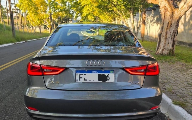 imagem-https://www.socarrao.com.br/sc-vehicle-images-prod/897556/1772575152466-SU1HXzIwMjYwMzAzXzE4NTcyMl81OTIuanBn.jpg