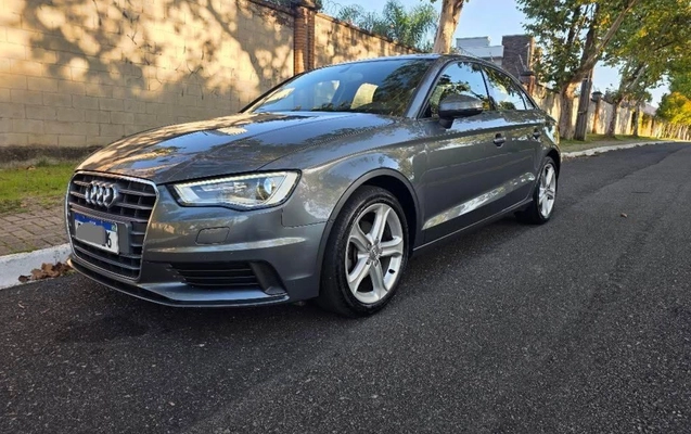imagem-https://www.socarrao.com.br/sc-vehicle-images-prod/897556/1772575153161-SU1HXzIwMjYwMzAzXzE4NTcyOF8wMDYuanBn.jpg