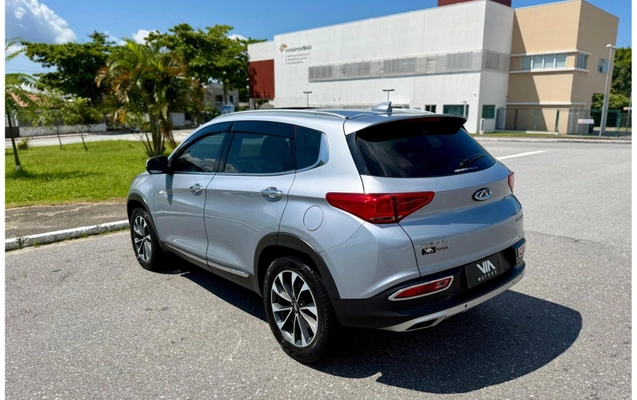 imagem-https://www.socarrao.com.br/sc-vehicle-images-prod/897690/1772590600455-cd79d4a7735240e8bdb35e8acfd85f08_1772546380369.jpeg