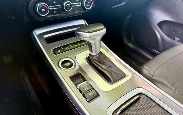 imagem-https://www.socarrao.com.br/sc-vehicle-images-prod/897690/1772590600462-30e3b8fa426641a28c11cefcad78fec3_1772546378975.jpeg