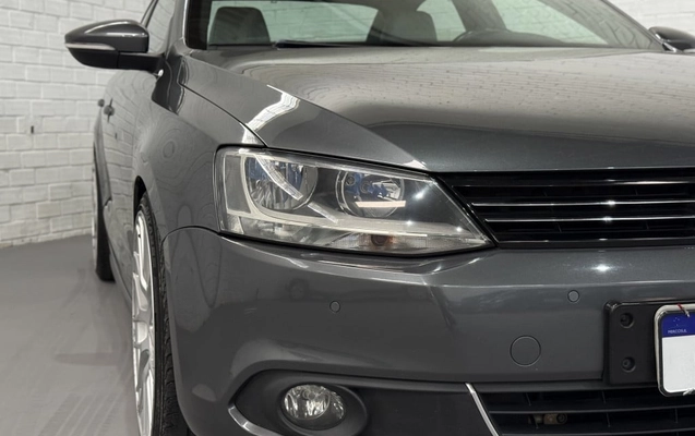 imagem-https://www.socarrao.com.br/sc-vehicle-images-prod/897865/1789760095030-vehicle_image_1772616924_57074aeaae2a2cffd78b391098e06680.jpeg