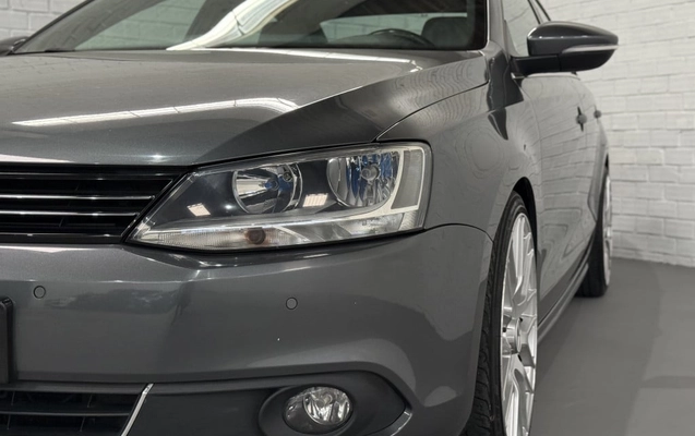 imagem-https://www.socarrao.com.br/sc-vehicle-images-prod/897865/1789760095031-vehicle_image_1772616920_1ff7de403cf7dd393228d451091d5316.jpeg