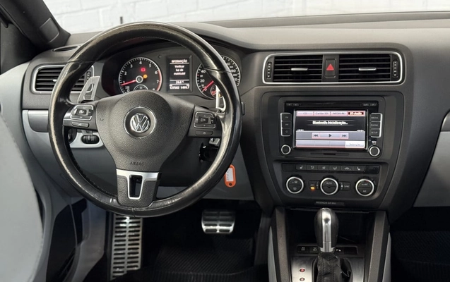 imagem-https://www.socarrao.com.br/sc-vehicle-images-prod/897865/1789760095045-vehicle_image_1772616966_3d60f571e6cccde4ab997f7e6b4e625a.jpeg
