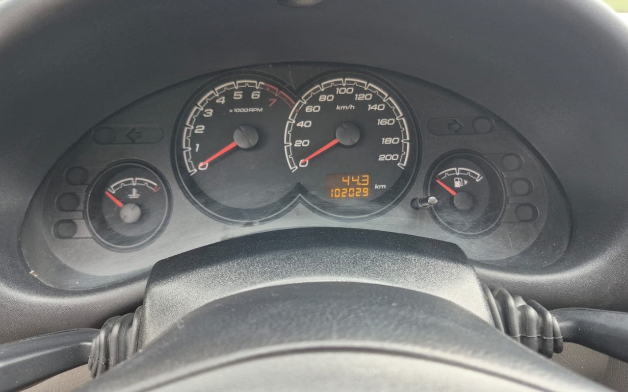 imagem-https://www.socarrao.com.br/sc-vehicle-images-prod/898412/1772633732814-V2hhdHNBcHAgSW1hZ2UgMjAyNi0wMy0wNCBhdCAxMS4wMi40Ny5qcGVn.jpeg