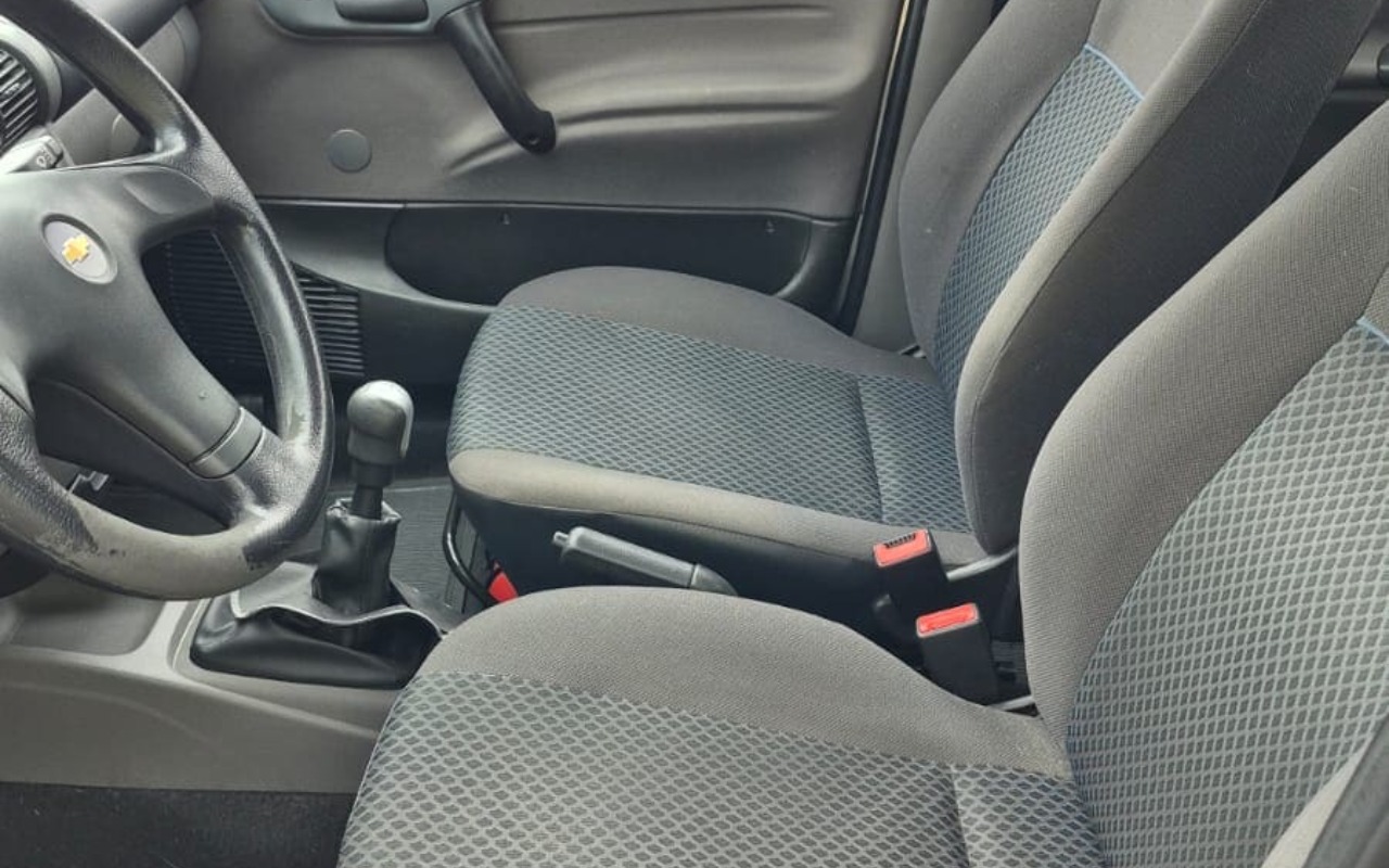 imagem-https://www.socarrao.com.br/sc-vehicle-images-prod/898412/1772633733063-V2hhdHNBcHAgSW1hZ2UgMjAyNi0wMy0wNCBhdCAxMS4wMi40NyAoMSkuanBlZw.jpeg