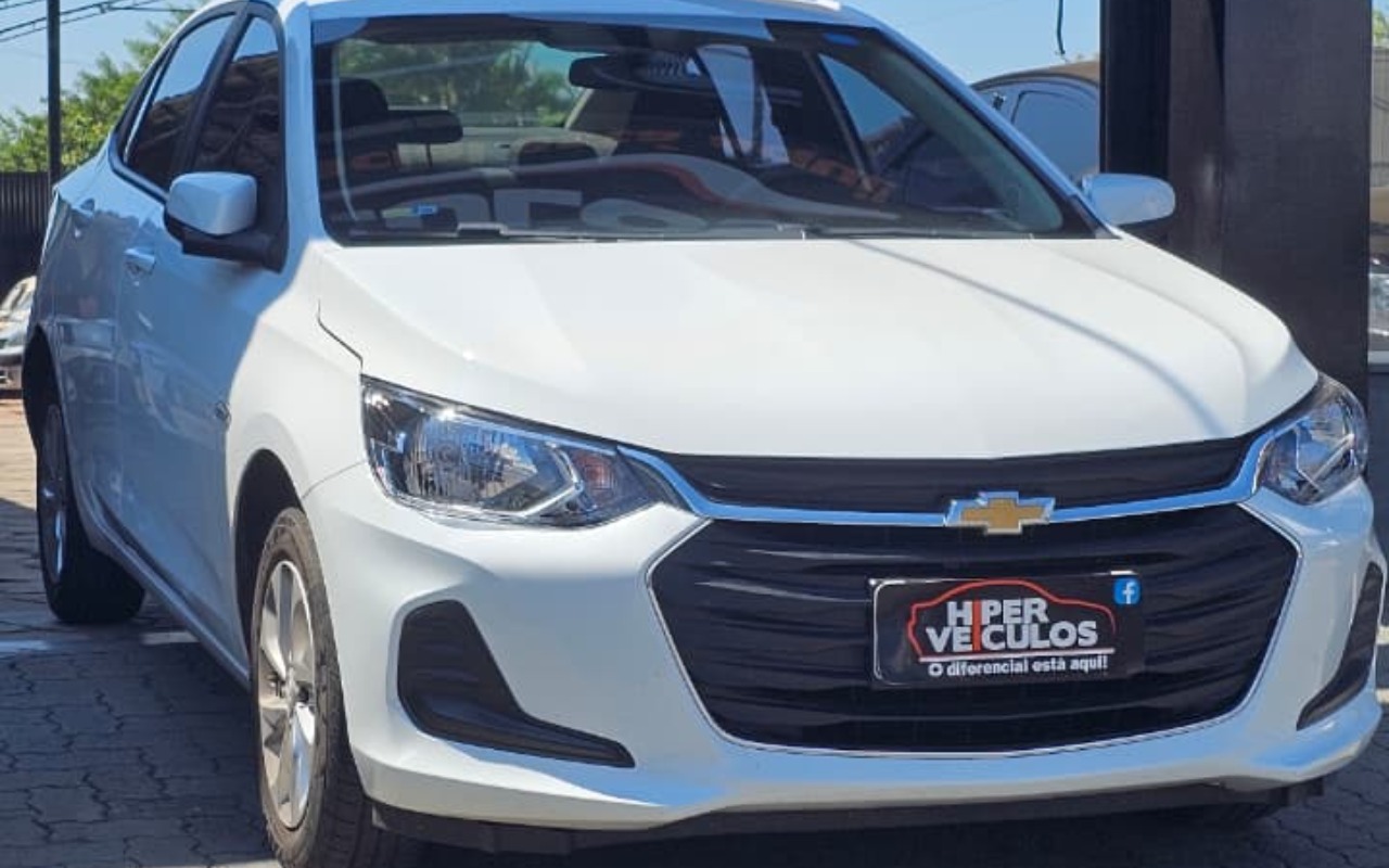 Chevrolet Onix 2023 Branco — foto 1 de 3