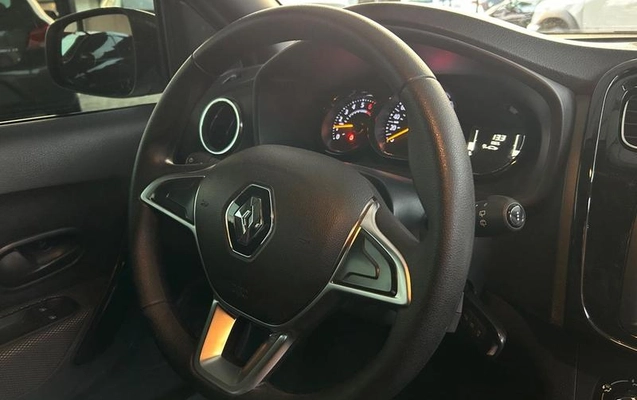 imagem-https://www.socarrao.com.br/sc-vehicle-images-prod/898632/1791314407957-7206742_2_B_27216de992.jpeg