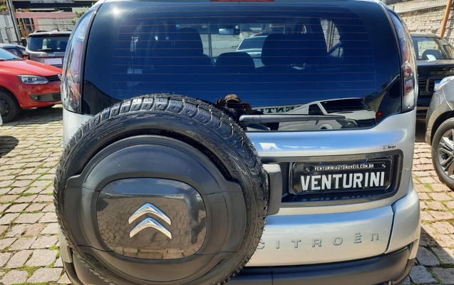 imagem-https://www.socarrao.com.br/sc-vehicle-images-prod/898664/1772632740096-SU1HLTIwMjYwMzAzLVdBMDAwMy5qcGc.jpg