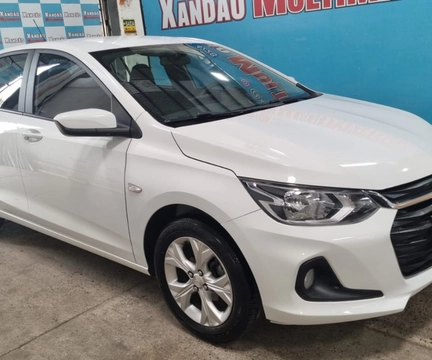 Chevrolet Onix 2023 Branco — foto 1 de 3